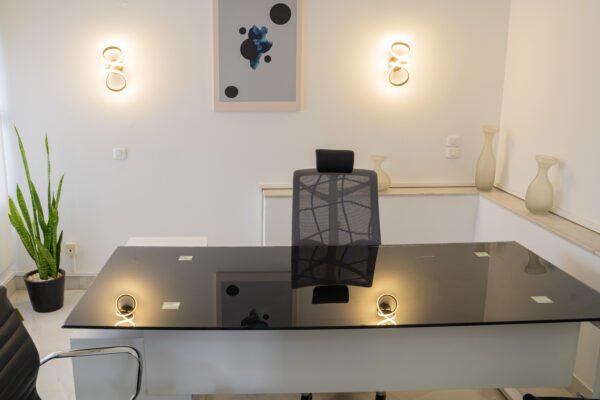 “bureau privé confortable adapté aux entrepreneurs et consultants”